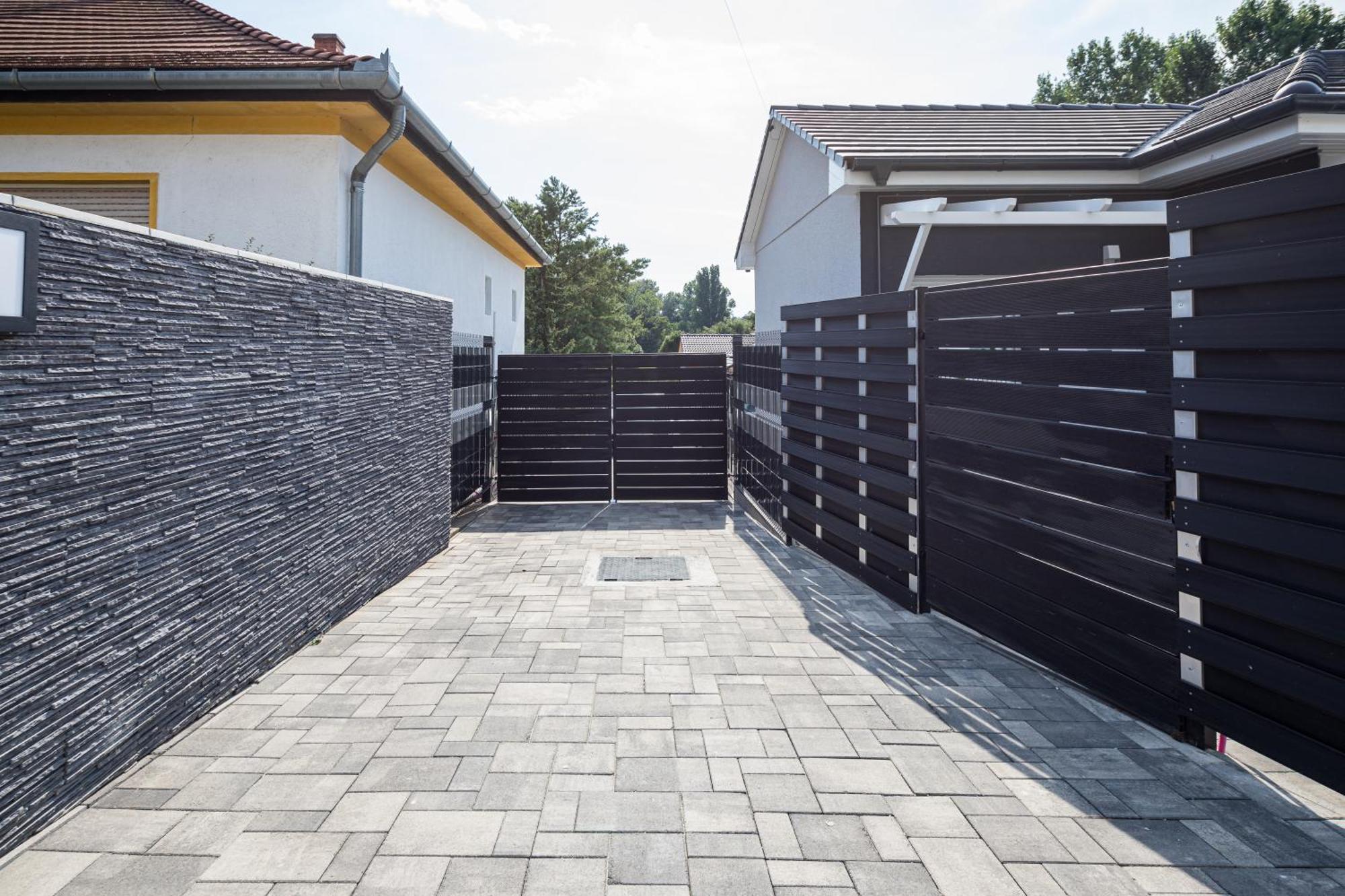 Balatonic Lemon Apartmanhaz Siófok Zewnętrze zdjęcie