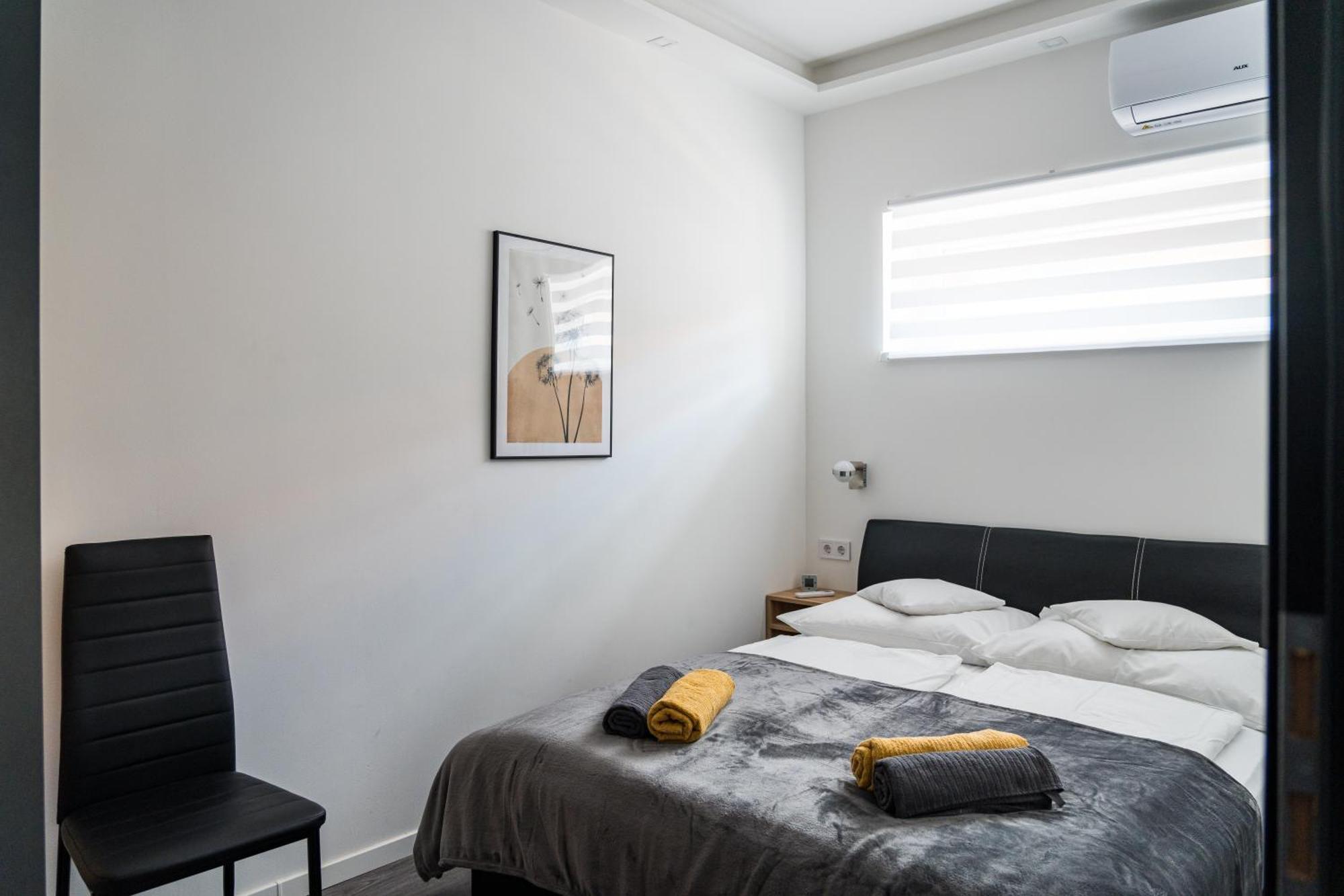 Balatonic Lemon Apartmanhaz Siófok Zewnętrze zdjęcie
