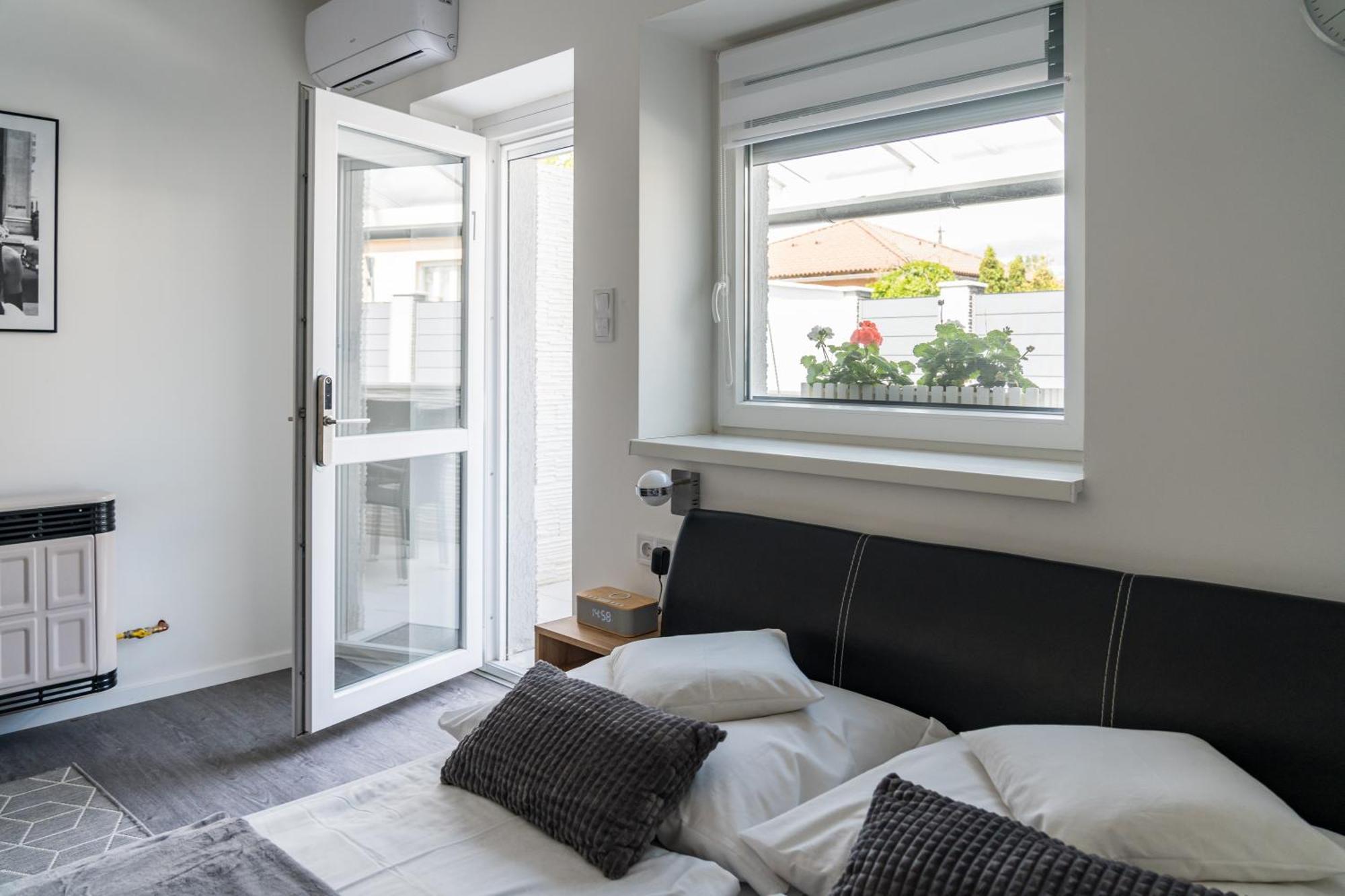 Balatonic Lemon Apartmanhaz Siófok Zewnętrze zdjęcie