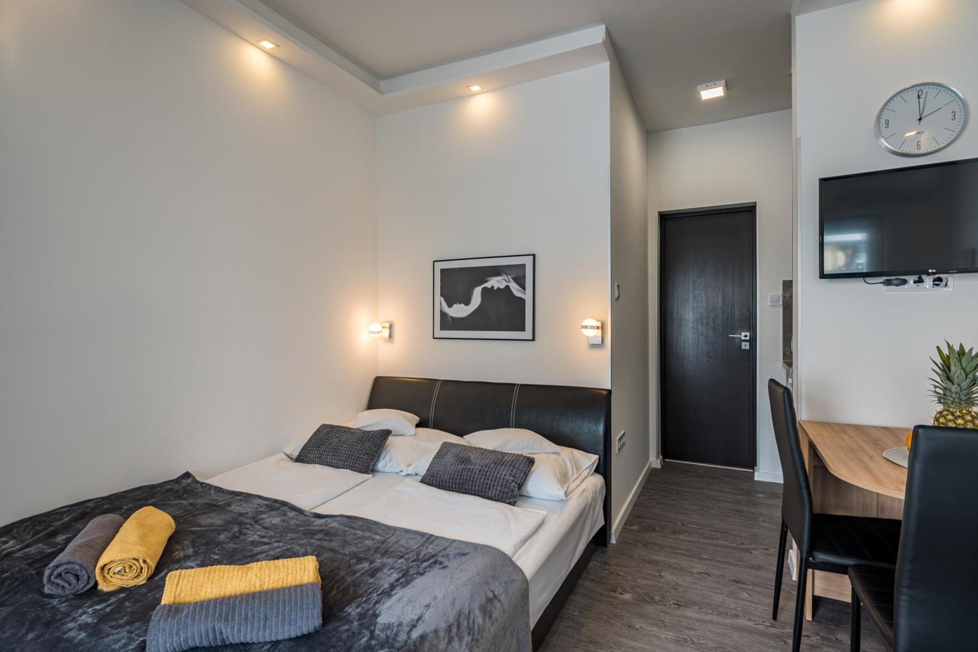 Balatonic Lemon Apartmanhaz Siófok Zewnętrze zdjęcie