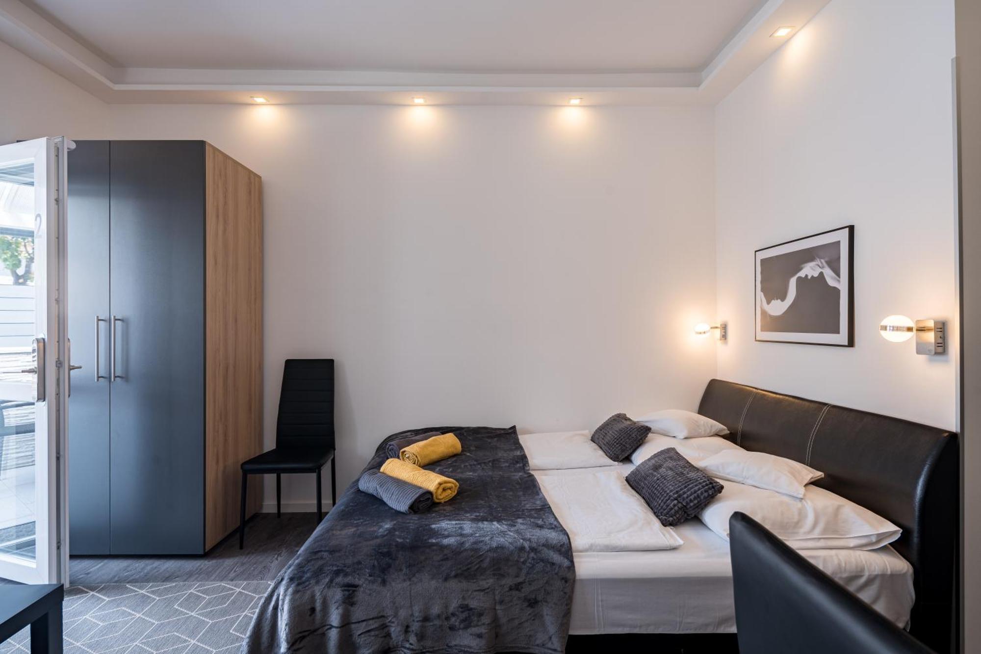 Balatonic Lemon Apartmanhaz Siófok Zewnętrze zdjęcie