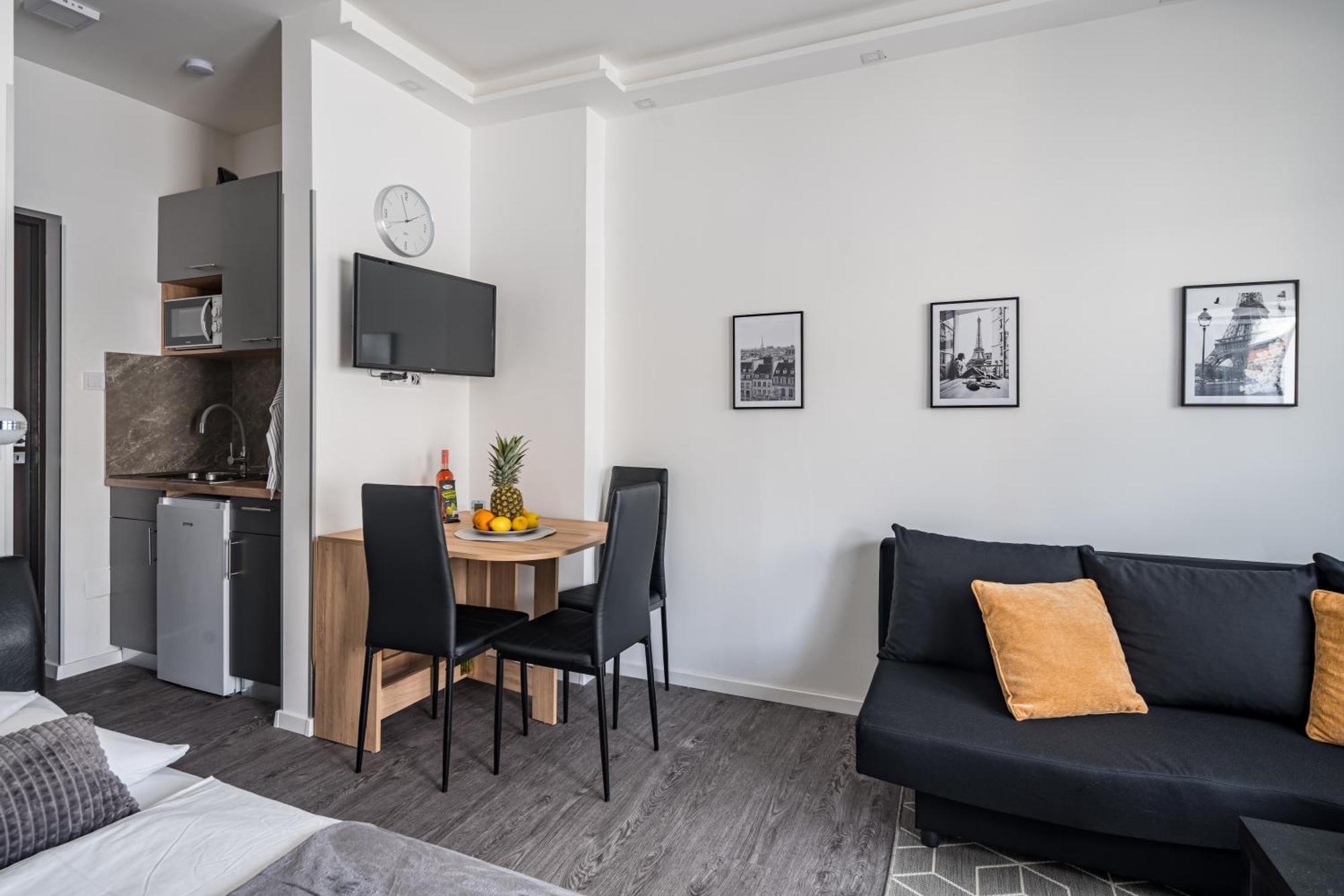 Balatonic Lemon Apartmanhaz Siófok Zewnętrze zdjęcie
