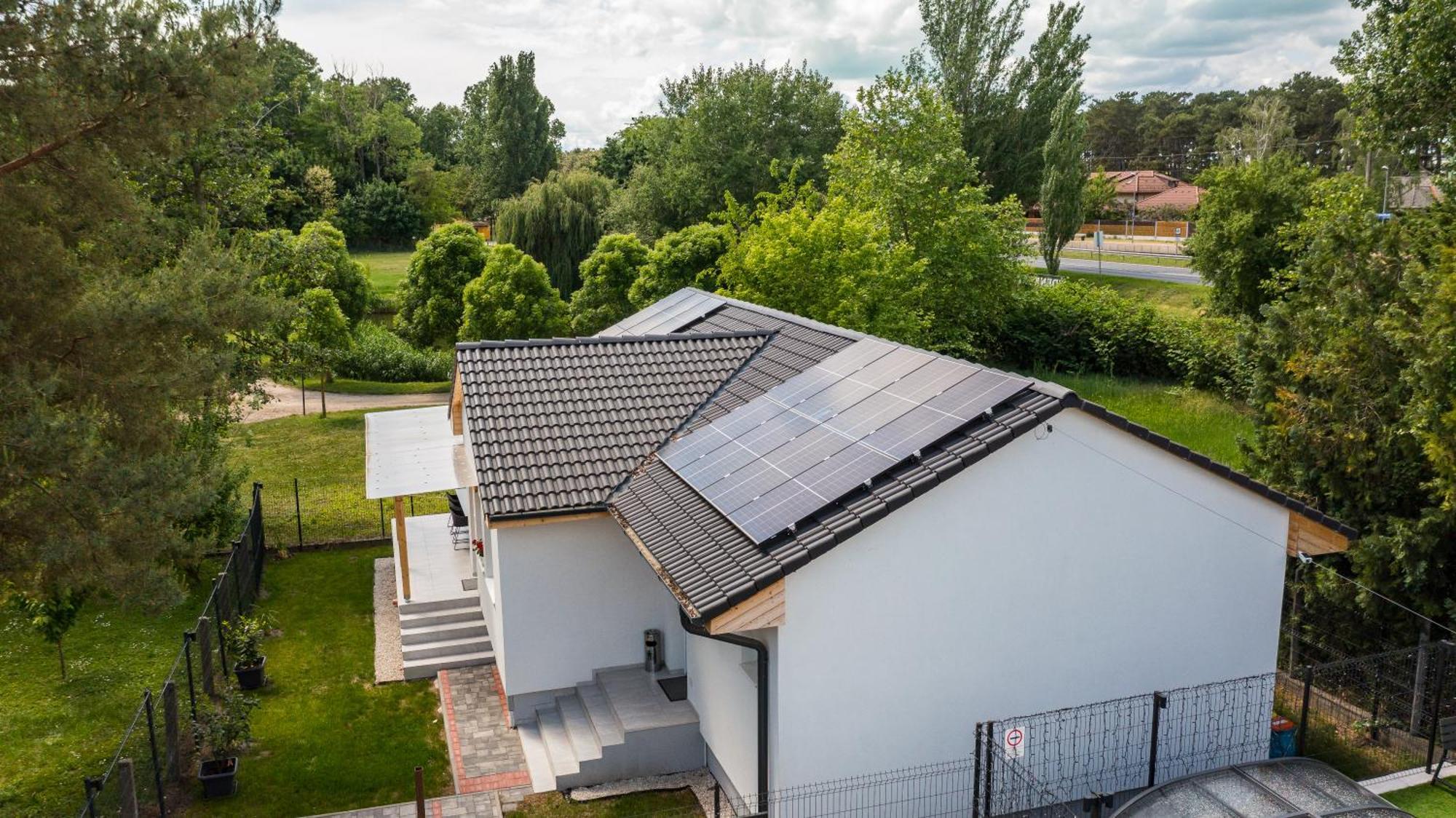 Balatonic Lemon Apartmanhaz Siófok Zewnętrze zdjęcie