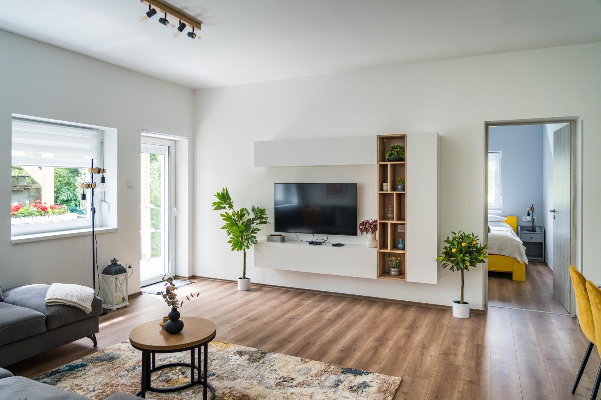 Balatonic Lemon Apartmanhaz Siófok Zewnętrze zdjęcie