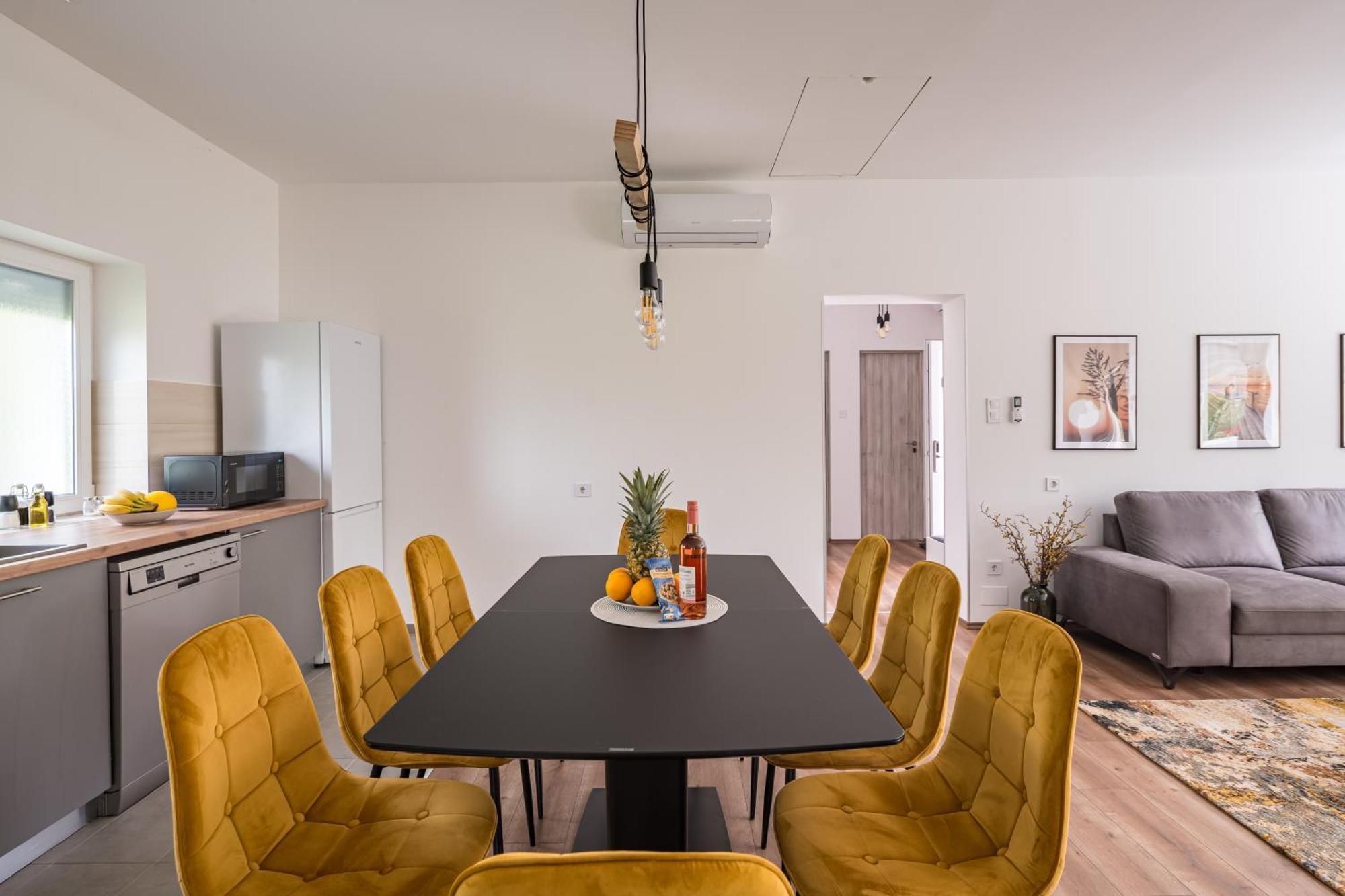 Balatonic Lemon Apartmanhaz Siófok Zewnętrze zdjęcie