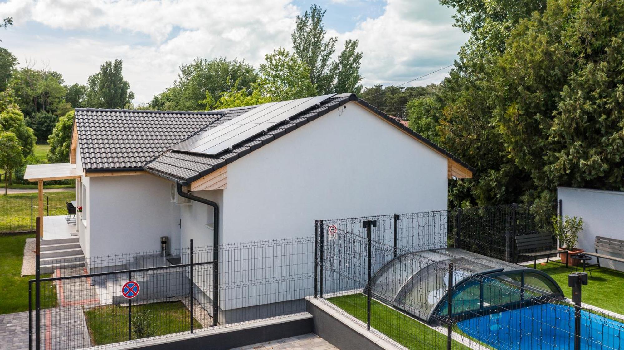 Balatonic Lemon Apartmanhaz Siófok Zewnętrze zdjęcie